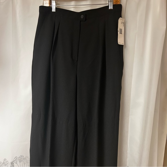 Rena Rowan New‎ Black High-Waisted pleated Trousers. Size 14 - Picture 5 of 12
